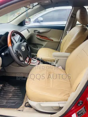 Toyota Corolla 2012 Burgundy