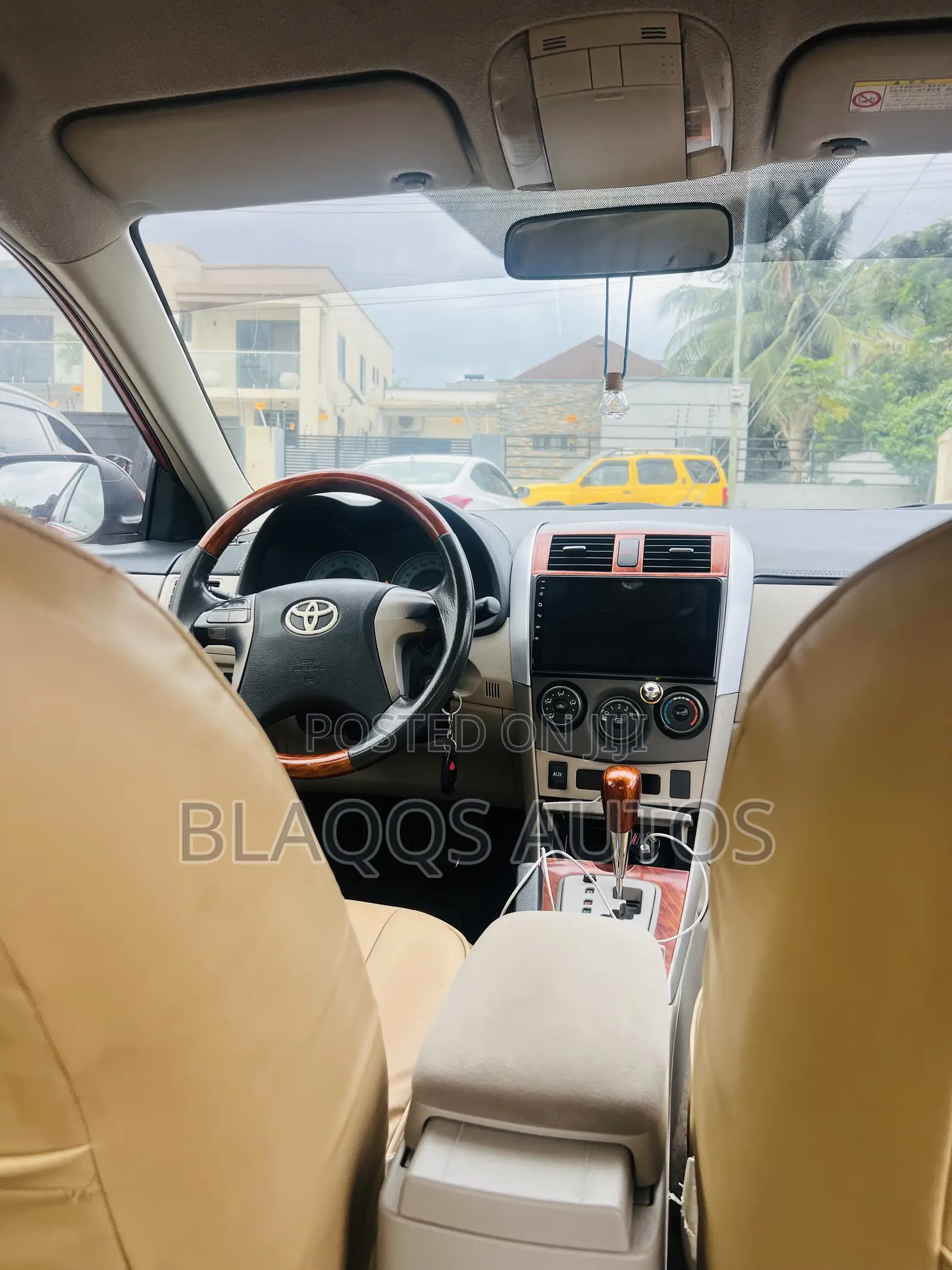Toyota Corolla 2012 Burgundy