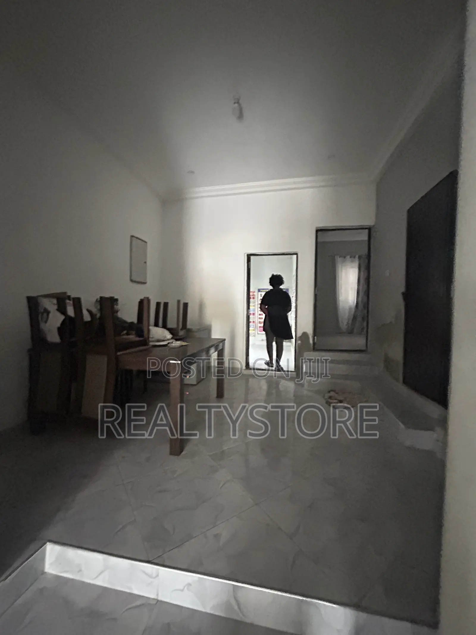 3bdrm Apartment in Bank Of Ghana, Accra Metropolitan for rent