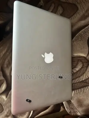 Laptop Apple MacBook Pro 4GB Intel Core i5 SSD 500GB