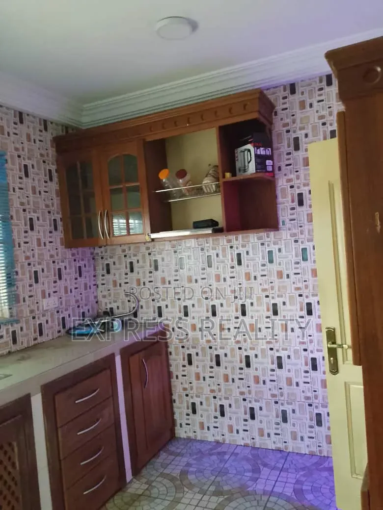 2bdrm House in West Hills Mall, Accra Metropolitan for rent