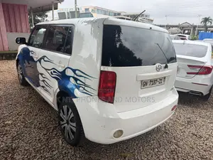 Scion xB Base 2010 White