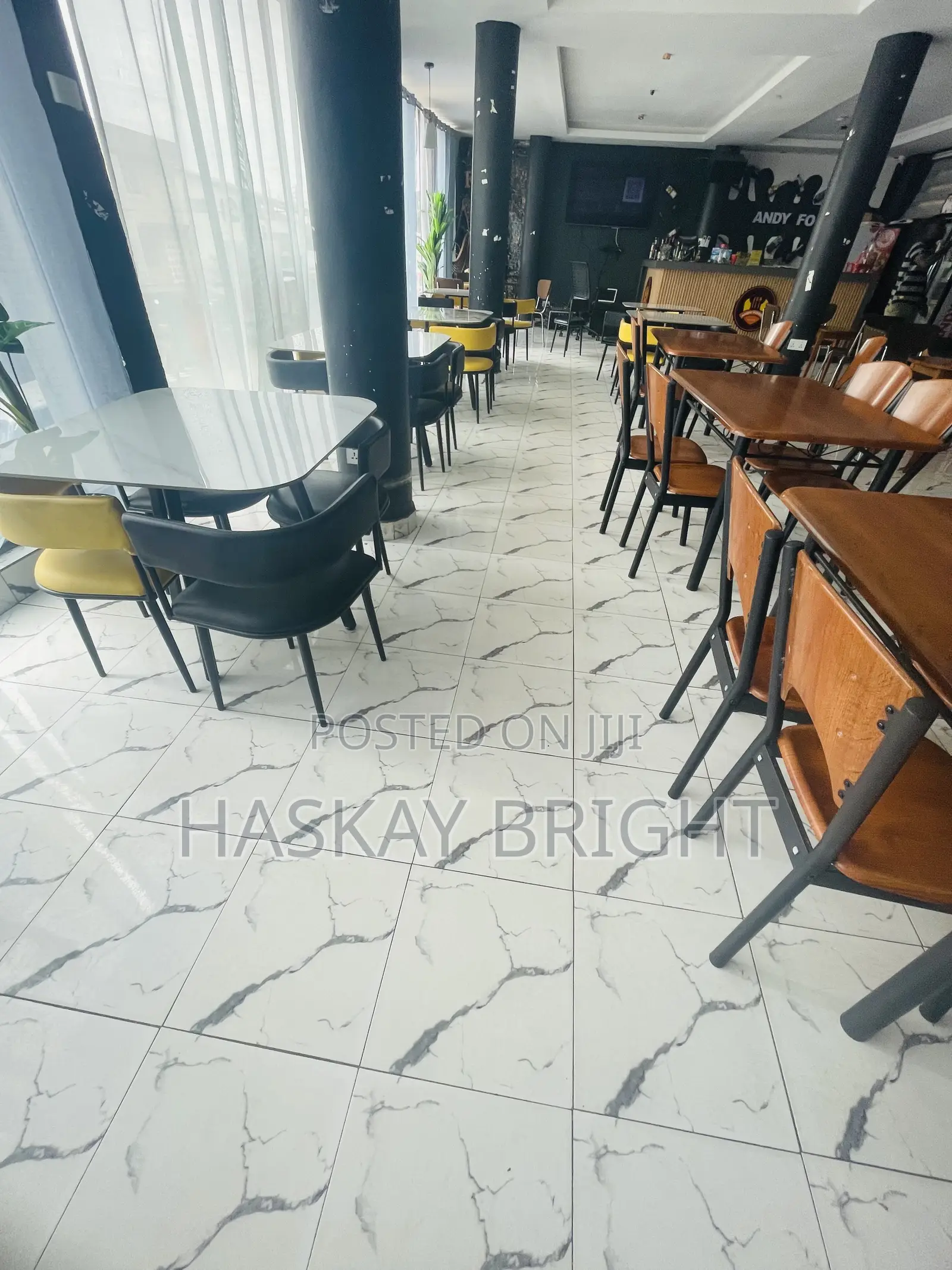 Roadside Commercial Space for Rent at LAPAZ