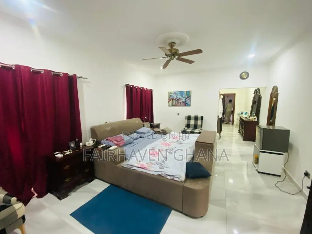 Furnished 4bdrm House in Fairhaven Properties, Dome for sale