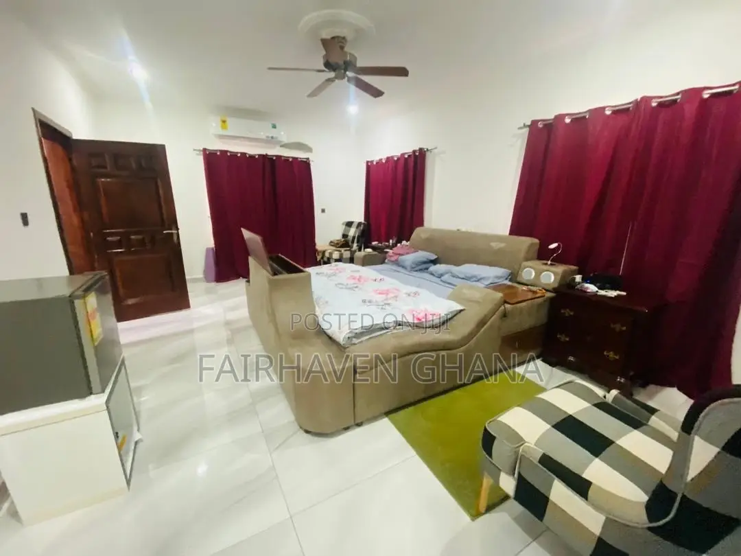 Furnished 4bdrm House in Fairhaven Properties, Dome for sale