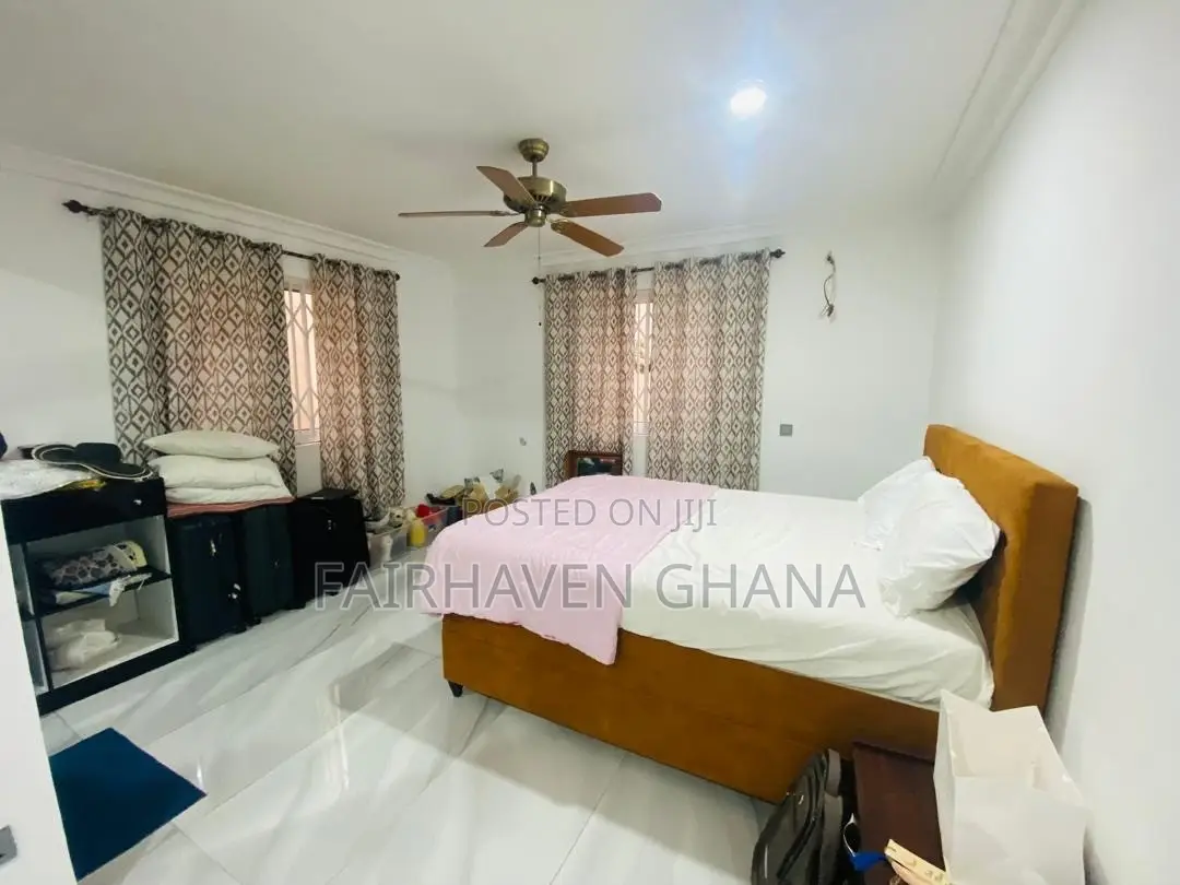 Furnished 4bdrm House in Fairhaven Properties, Dome for sale