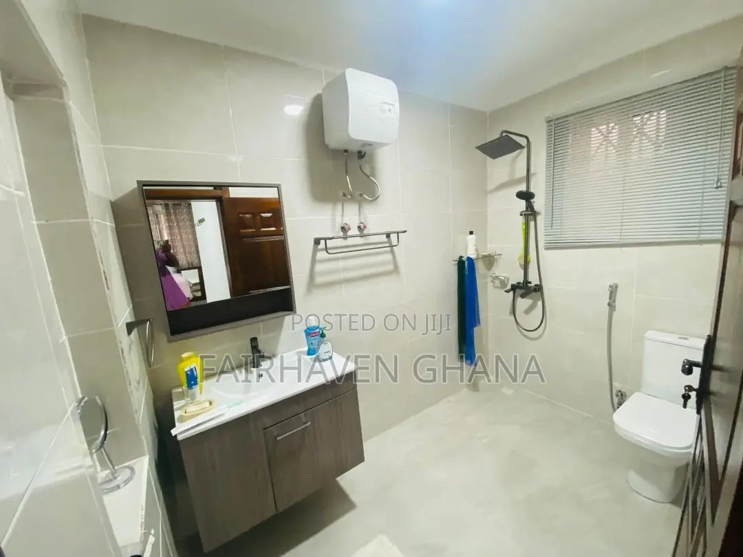Furnished 4bdrm House in Fairhaven Properties, Dome for sale