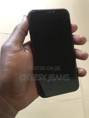 Apple iPhone 11 128 GB Red