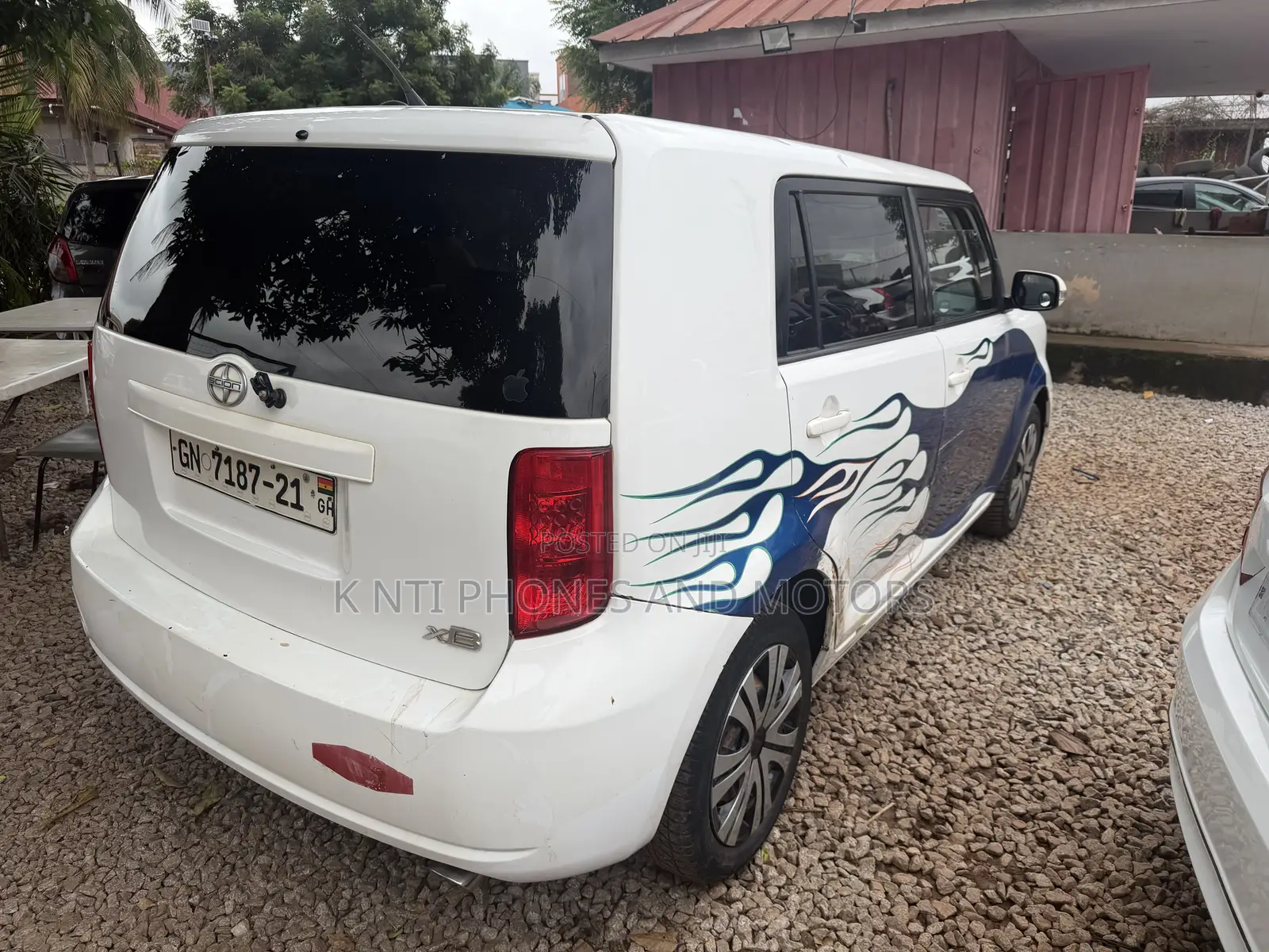 Scion xB Base 2010 White