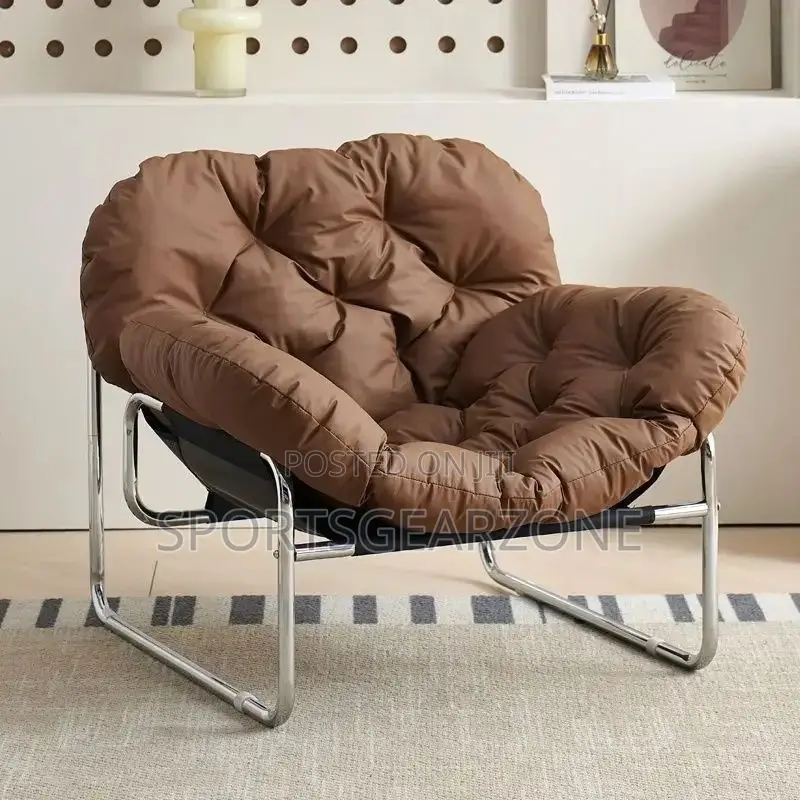 Luxury Lounge Chair – Brown Padded Relaxation Chair