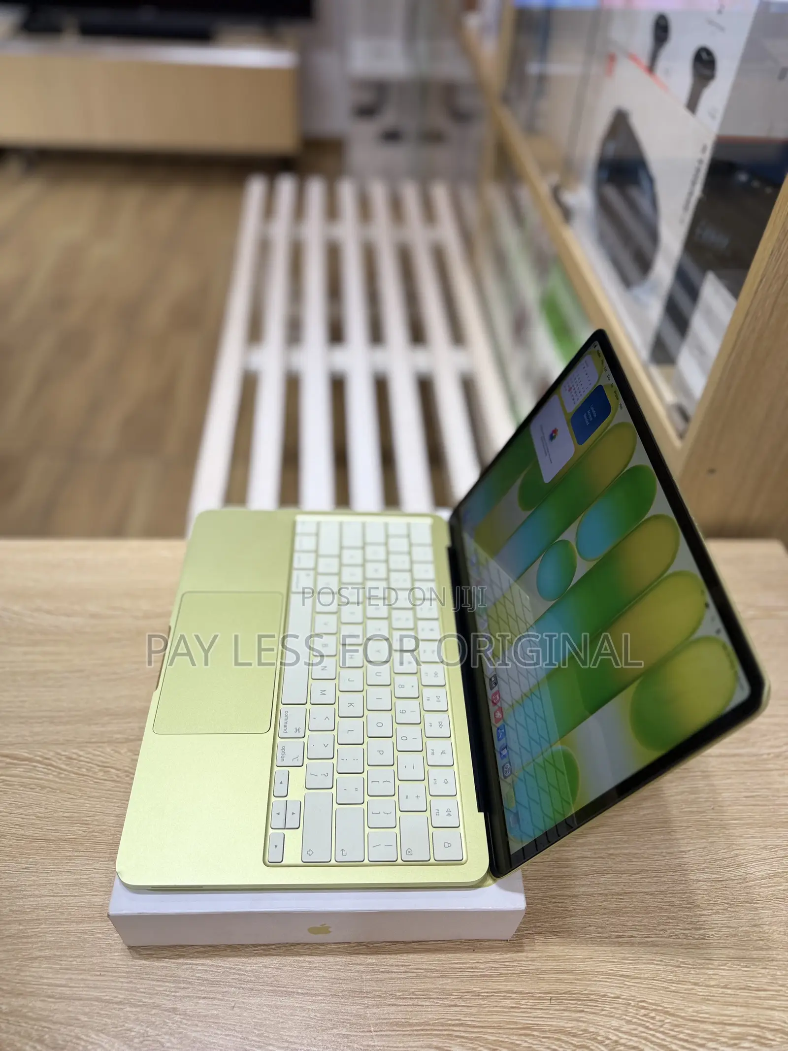 Laptop Apple MacBook Neo 2026 8GB SSD 256GB