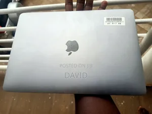 Laptop Apple MacBook Pro 2019 8GB Intel Core i5 SSD 256GB
