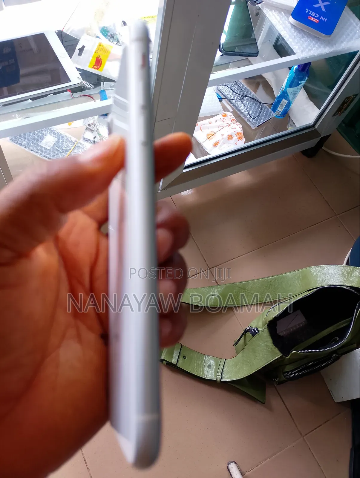 Apple iPhone XR 128 GB White