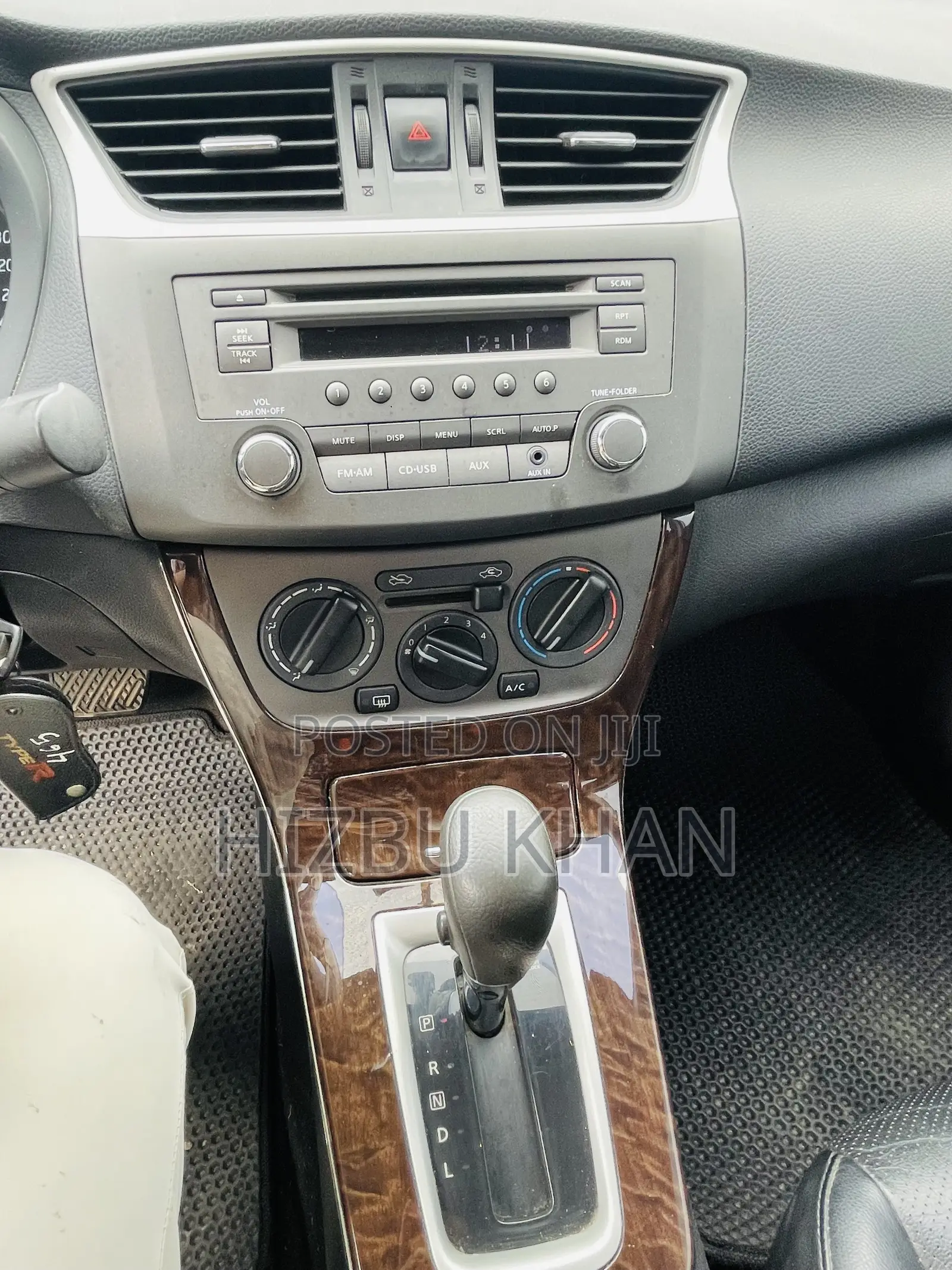 Nissan Sentra FE+ S 4dr Sedan (1.8L 4cyl CVT) 2014 Silver
