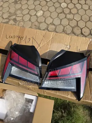 Genuine OEM Tail Light Assembly for 2021-2023 Hyundai Elantra | Pair