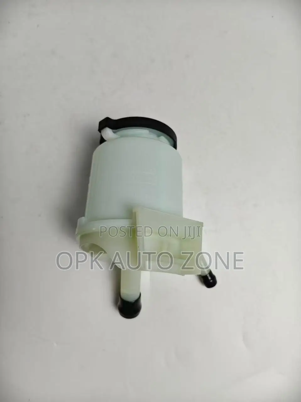 Toyota Hilux 2002-2012 Power Steering Reservoir Tank