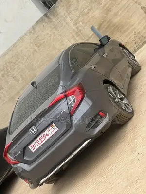 Honda Civic Touring Sedan 2019 Gray