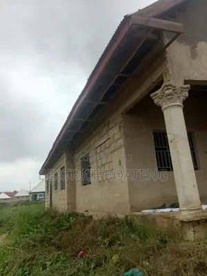 4bdrm House in Kwabre for sale