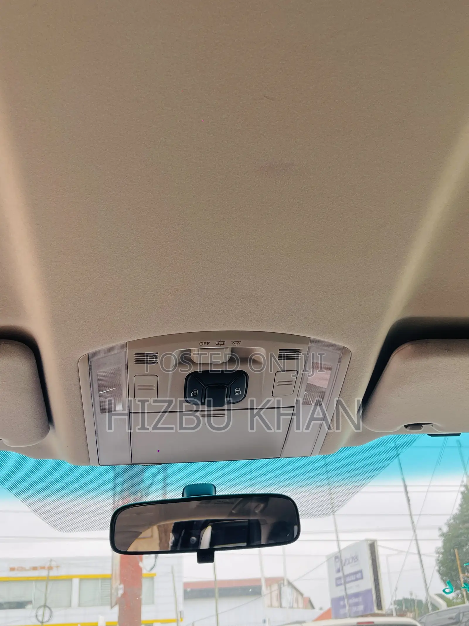 Toyota Vellfire Z 2.4 FWD 7-Seater 2013 Black