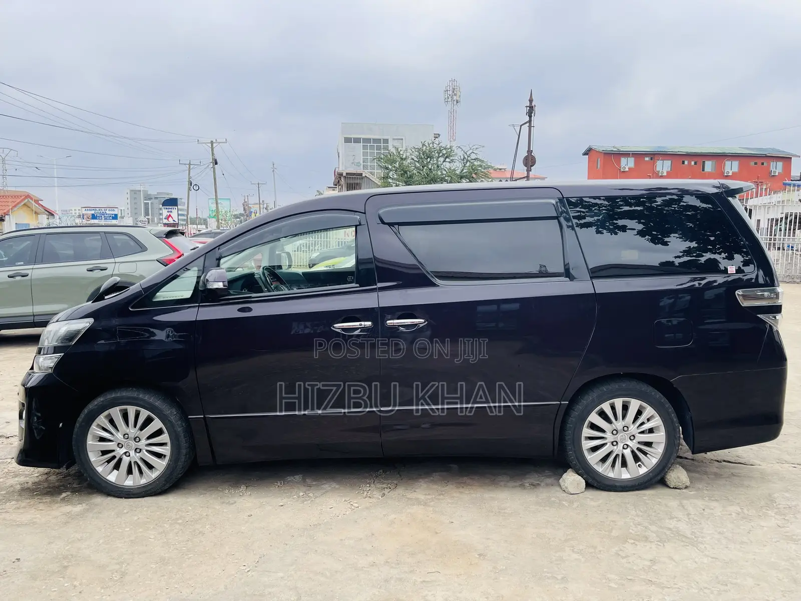Toyota Vellfire Z 2.4 FWD 7-Seater 2013 Black