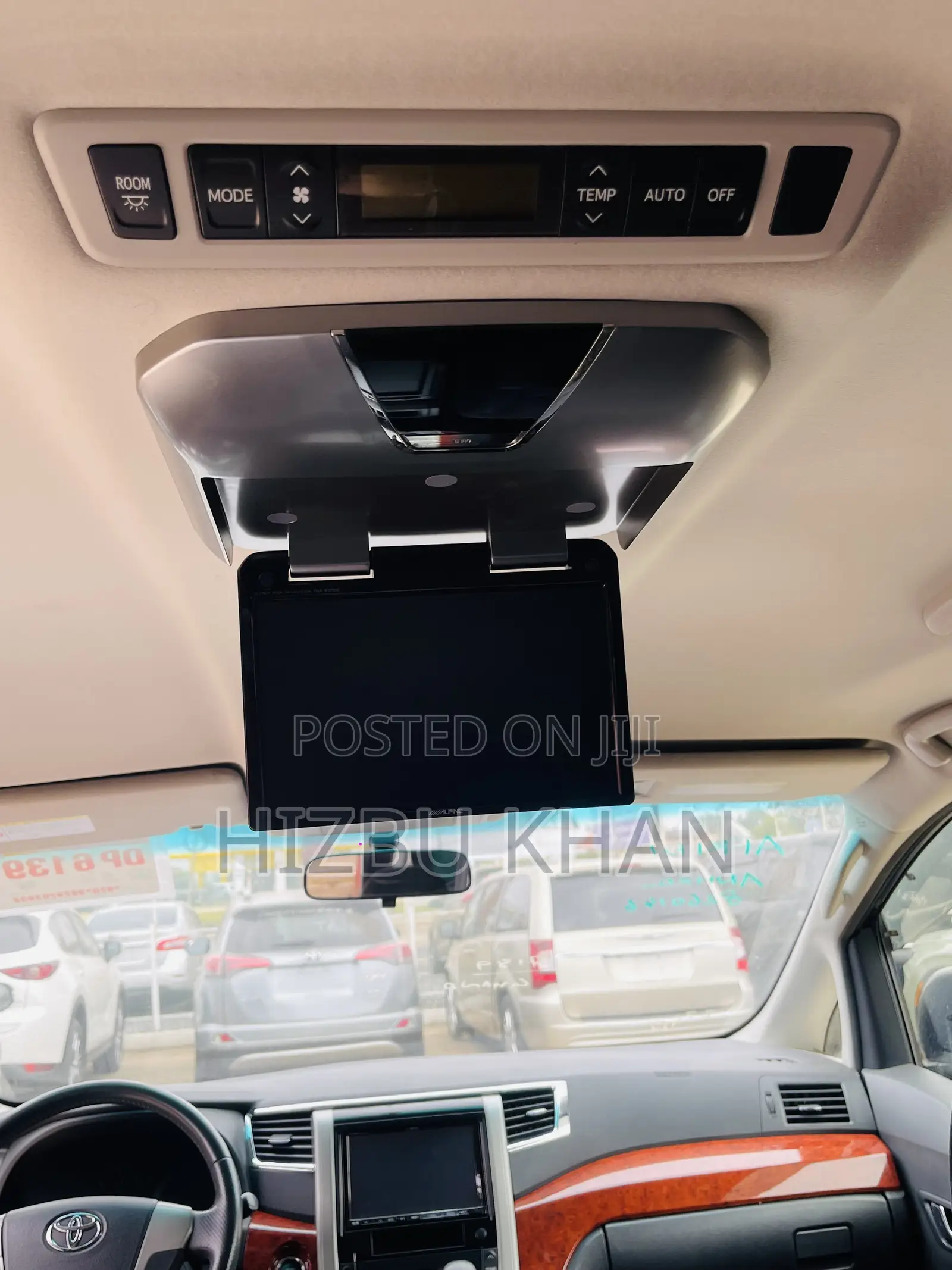 Toyota Vellfire Z 2.4 FWD 7-Seater 2013 Black