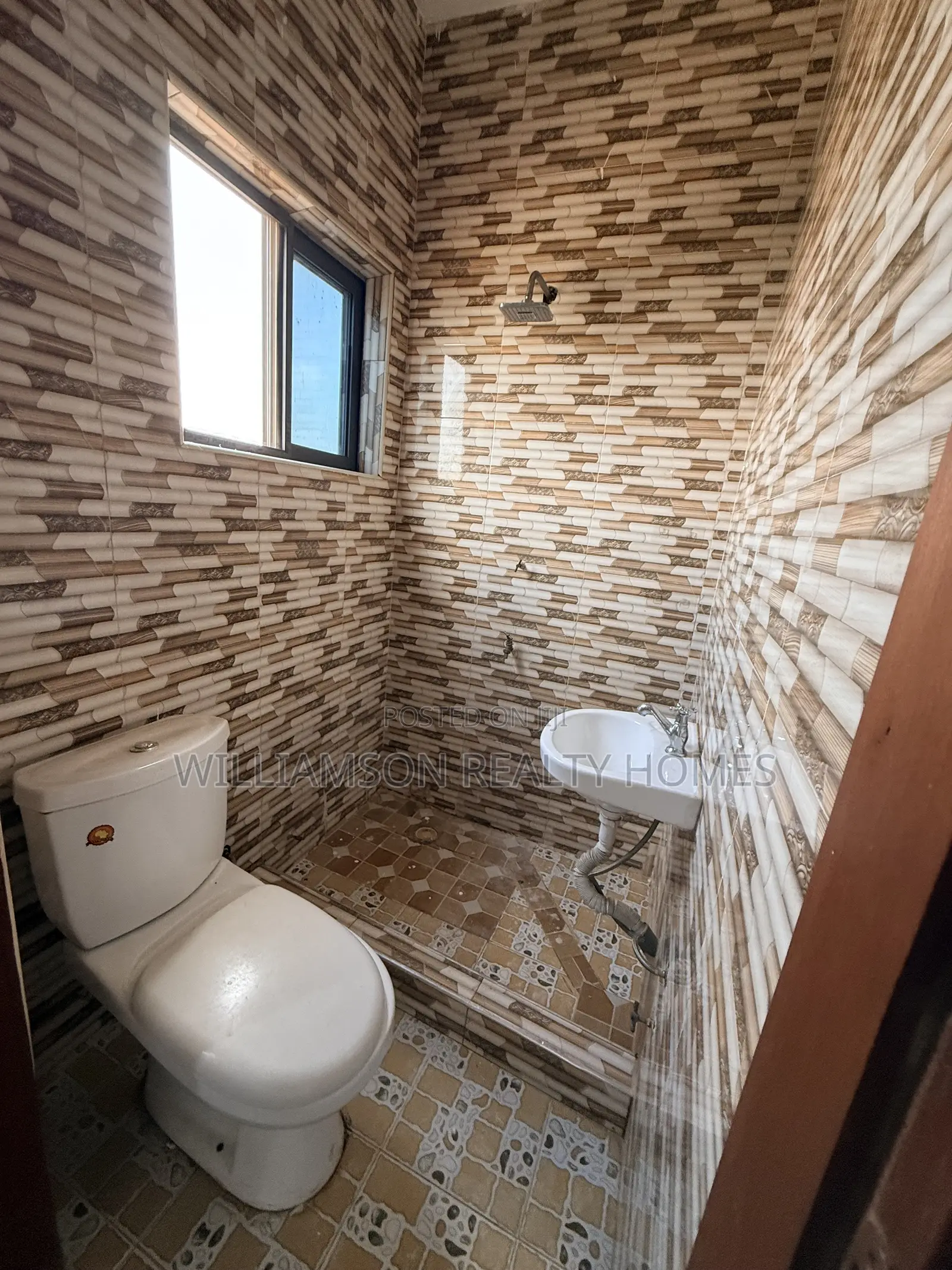 1bdrm Apartment in Hfc Estate Area, Spintex for rent