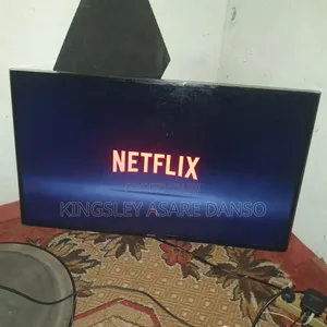 Samsung 40" Inches Smart Satellite TV
