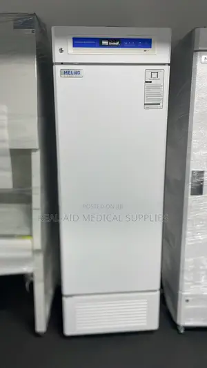Vaccine/Lab Fridge 200L