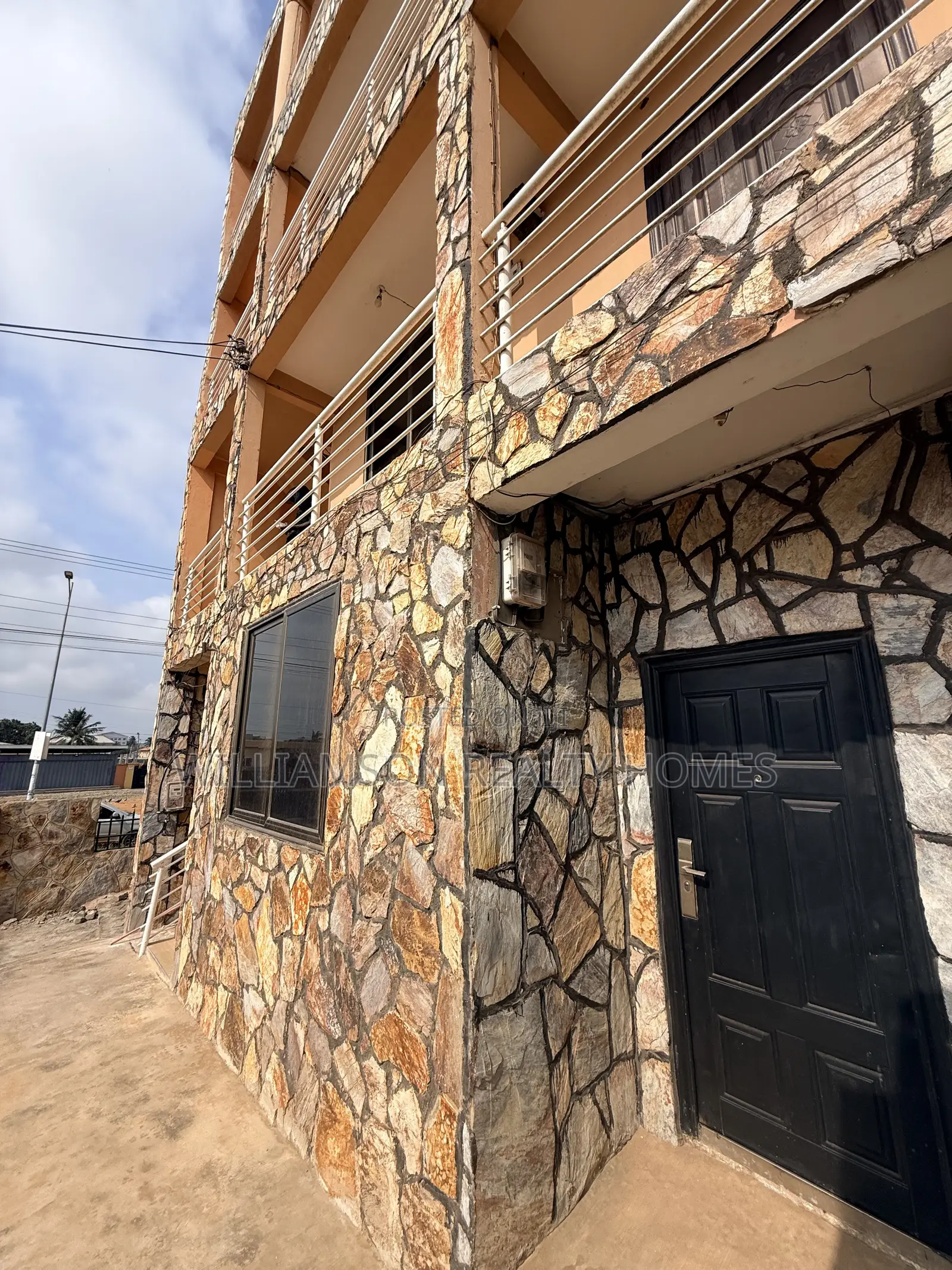 1bdrm Apartment in Hfc Estate Area, Spintex for rent