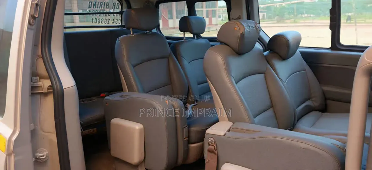 Hyundai Starex 2010 Grey