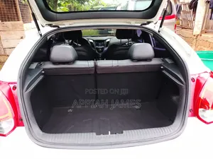 Hyundai Veloster 2019 White
