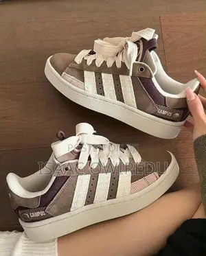 Adidas Campus 00s