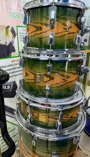 TAMA "Maple Custom Absolute" 5set Drums