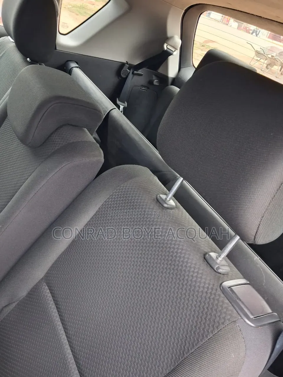 Toyota Verso 2.0 2009 Gray