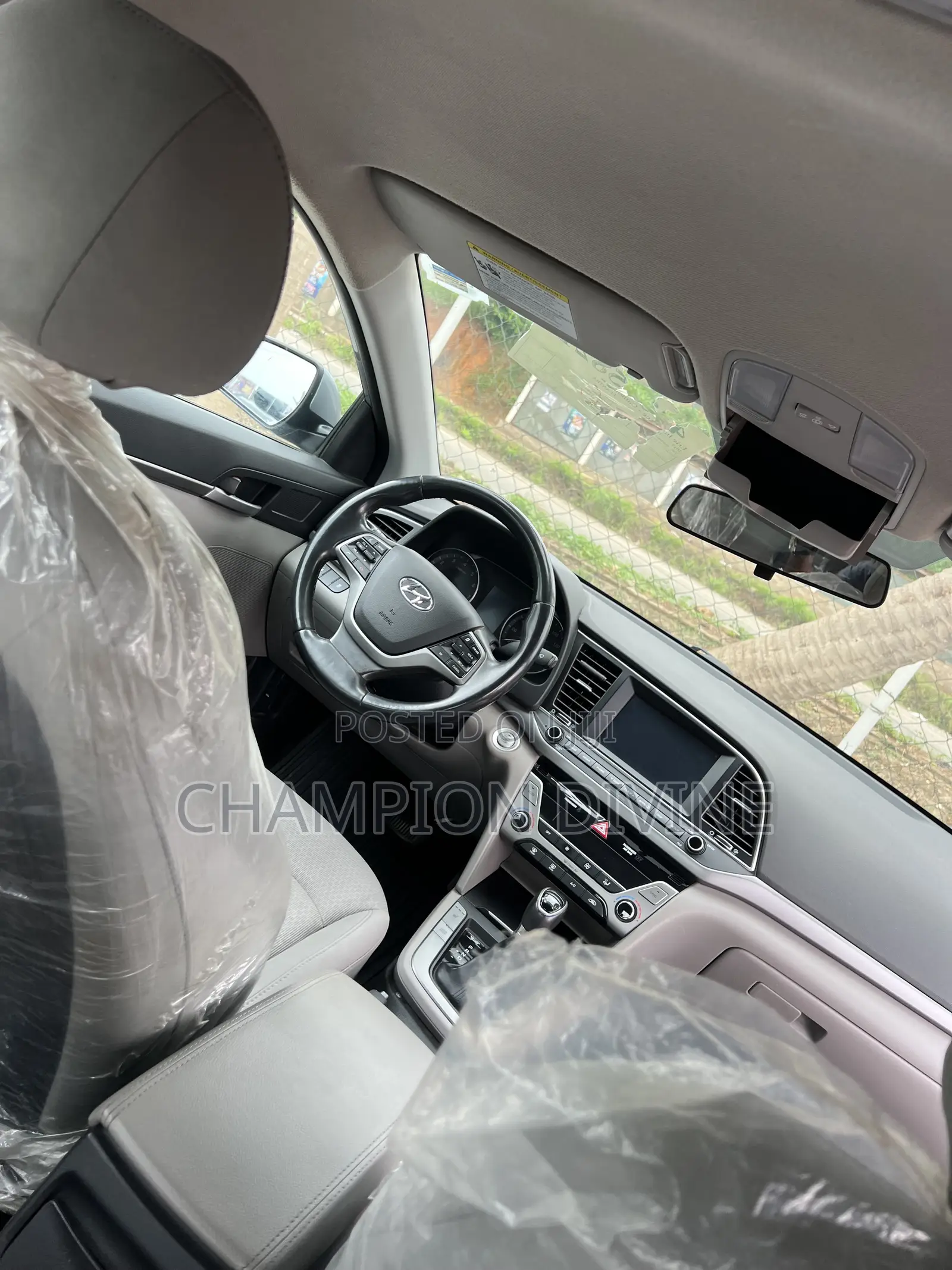 Hyundai Elantra 2017 Gray