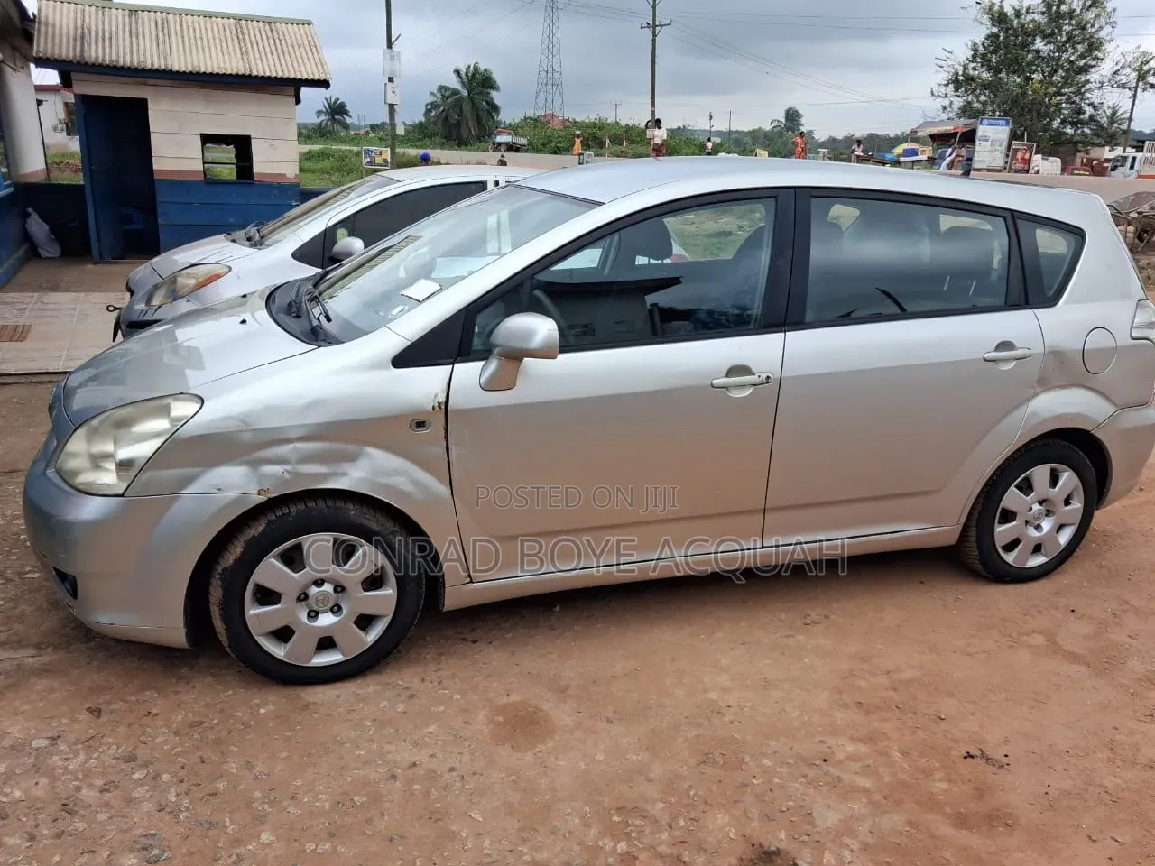Toyota Verso 2.0 2009 Gray