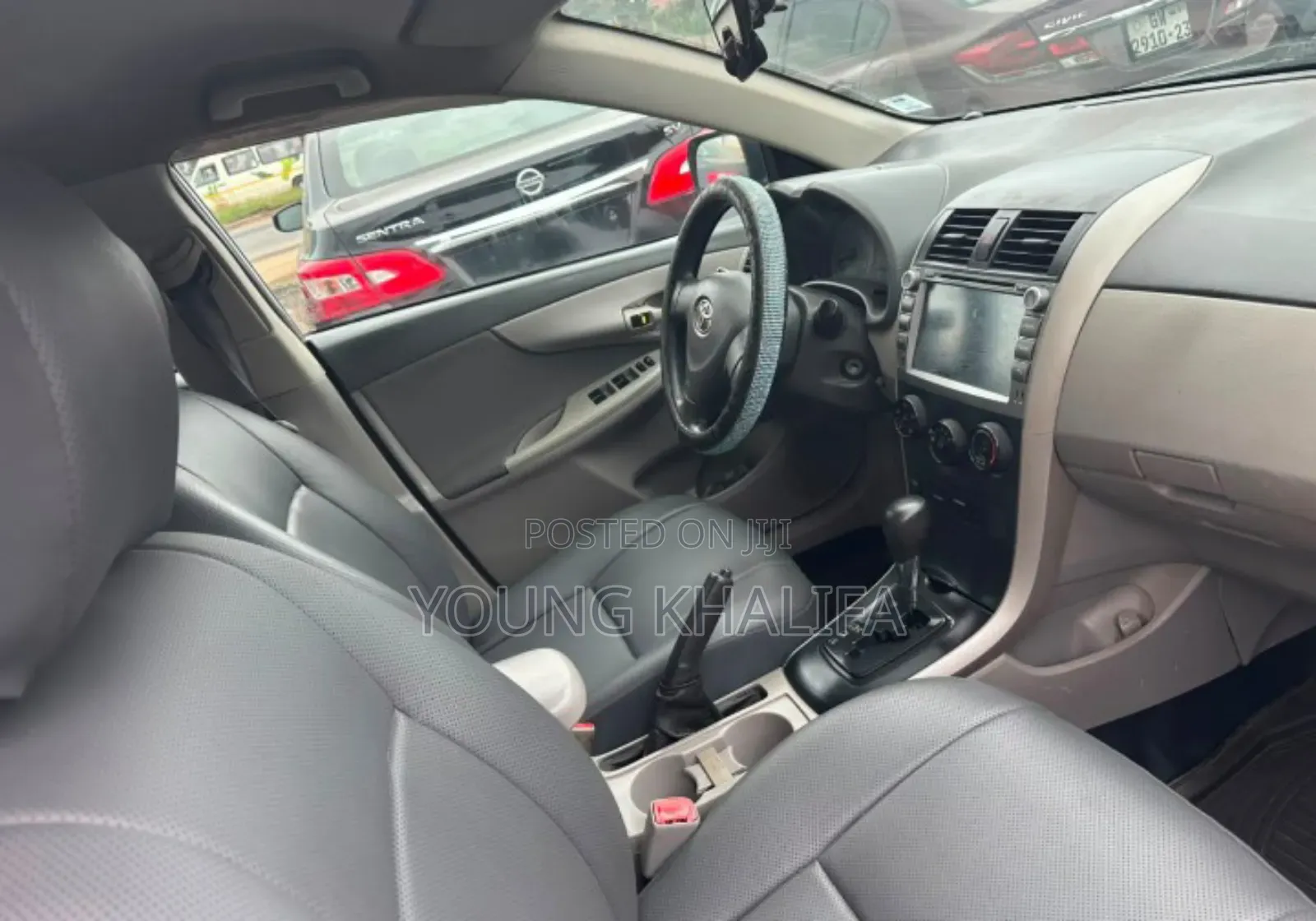 Toyota Corolla 2010 Silver