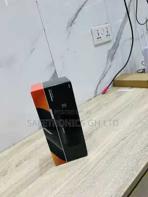 Essential Bose SoundLink Flex Portable Bluetooth Speaker