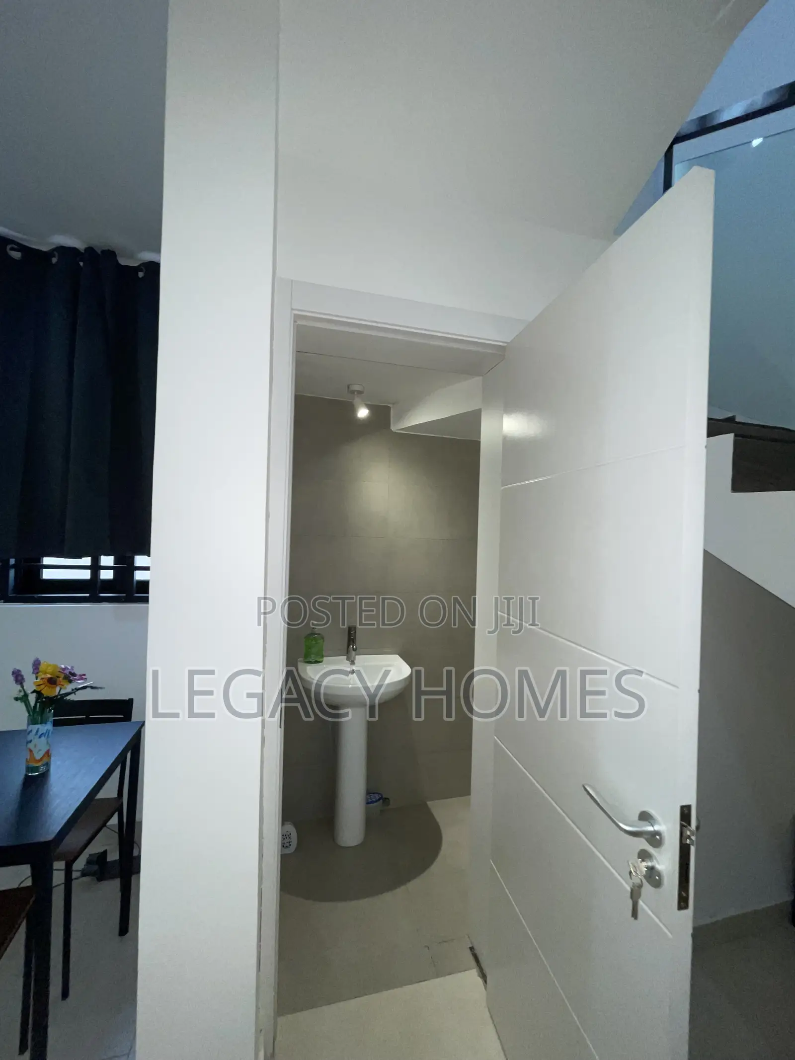 2bdrm Apartment in Ogbojo, Boundary Road Area for rent
