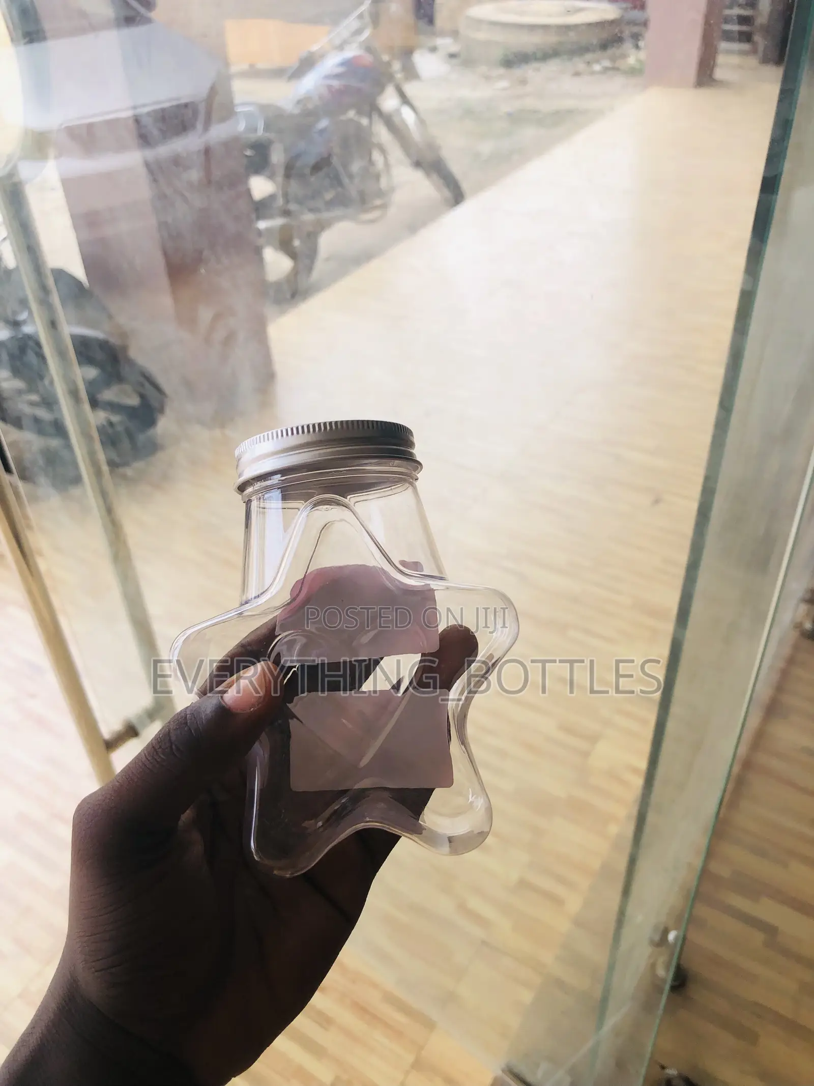 Plastic Bottles/Jars (300ml - 500ml)