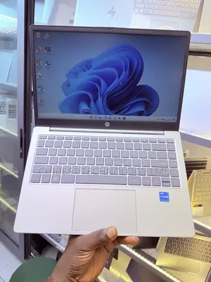 Laptop HP 14-dq1088wm 8GB Intel Core i3 SSD 256GB