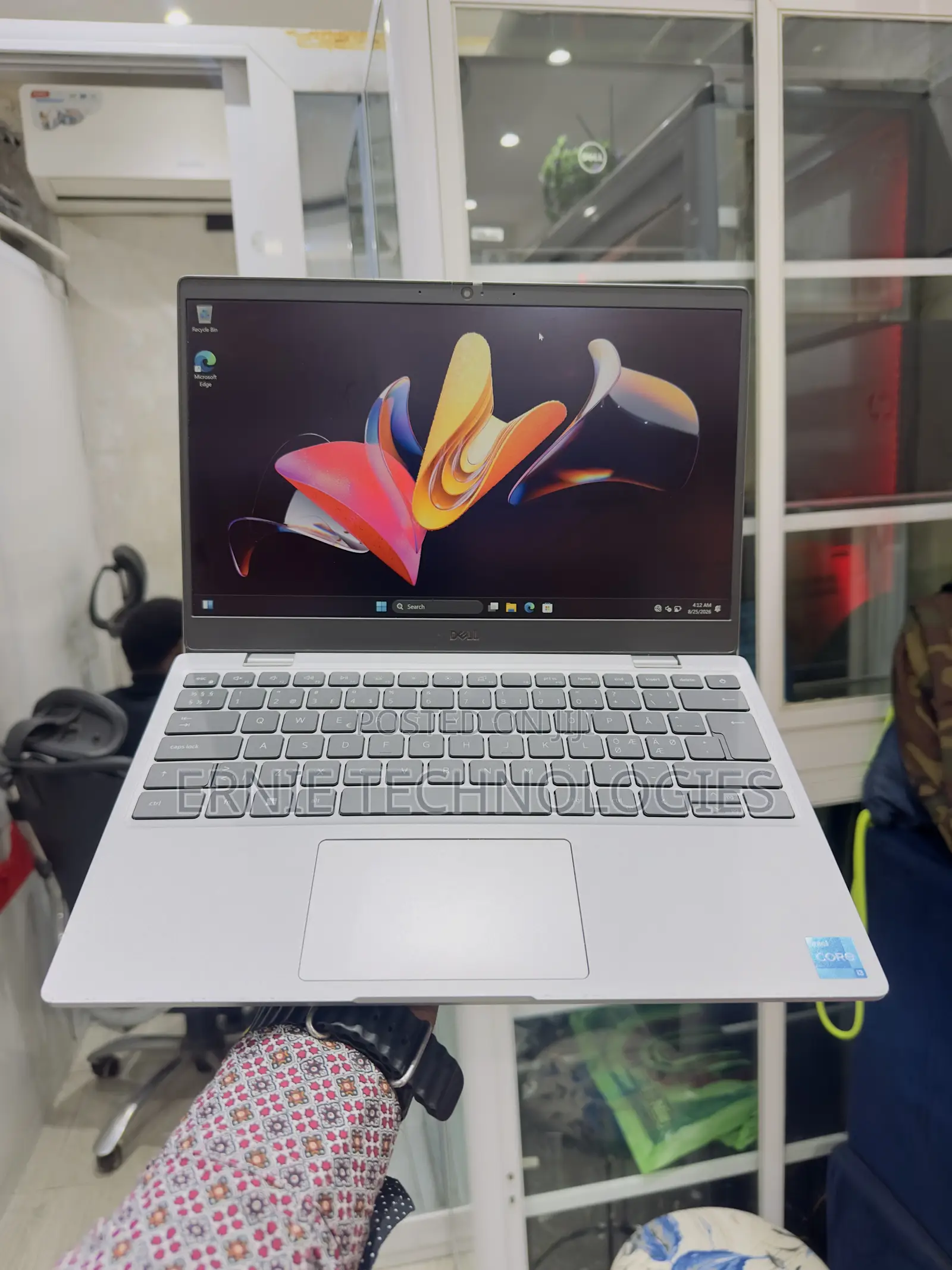 Laptop Dell Latitude 3330 8GB Intel Core i3 SSD 256GB