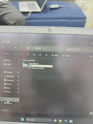 Laptop Dell Latitude 3330 8GB Intel Core i3 SSD 256GB