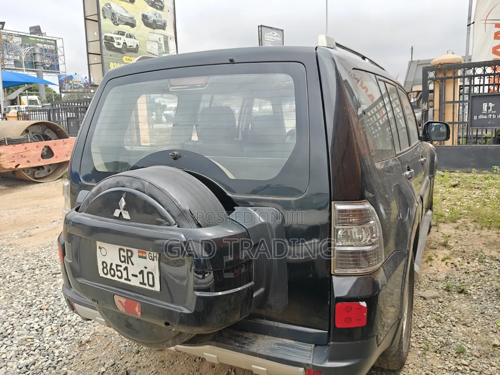 Mitsubishi Pajero 2010 Black