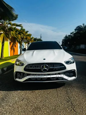 Mercedes-Benz C300 2024 White