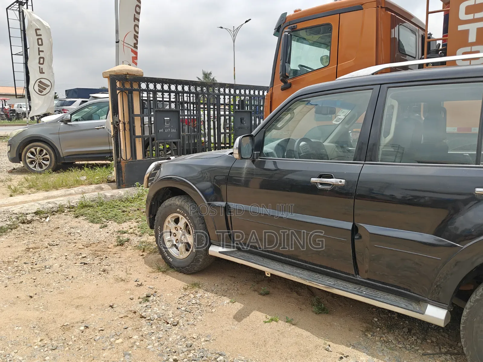 Mitsubishi Pajero 2010 Black