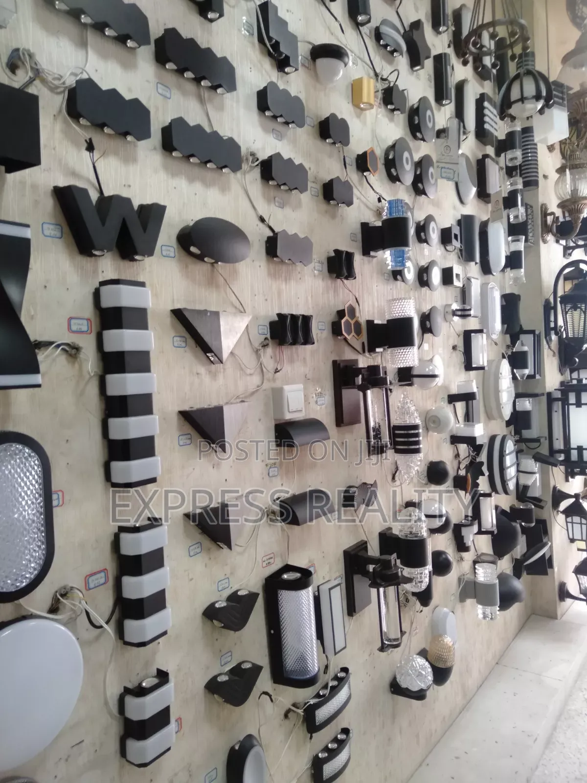 All Types of Design Led and Forescent Light for Sale