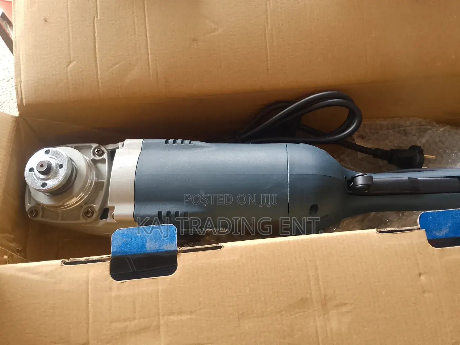 9" Bosch Grinding Machine