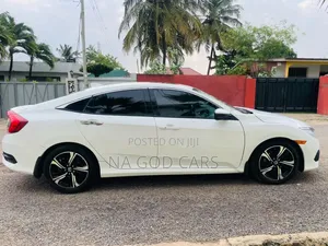 Honda Civic 2018 White