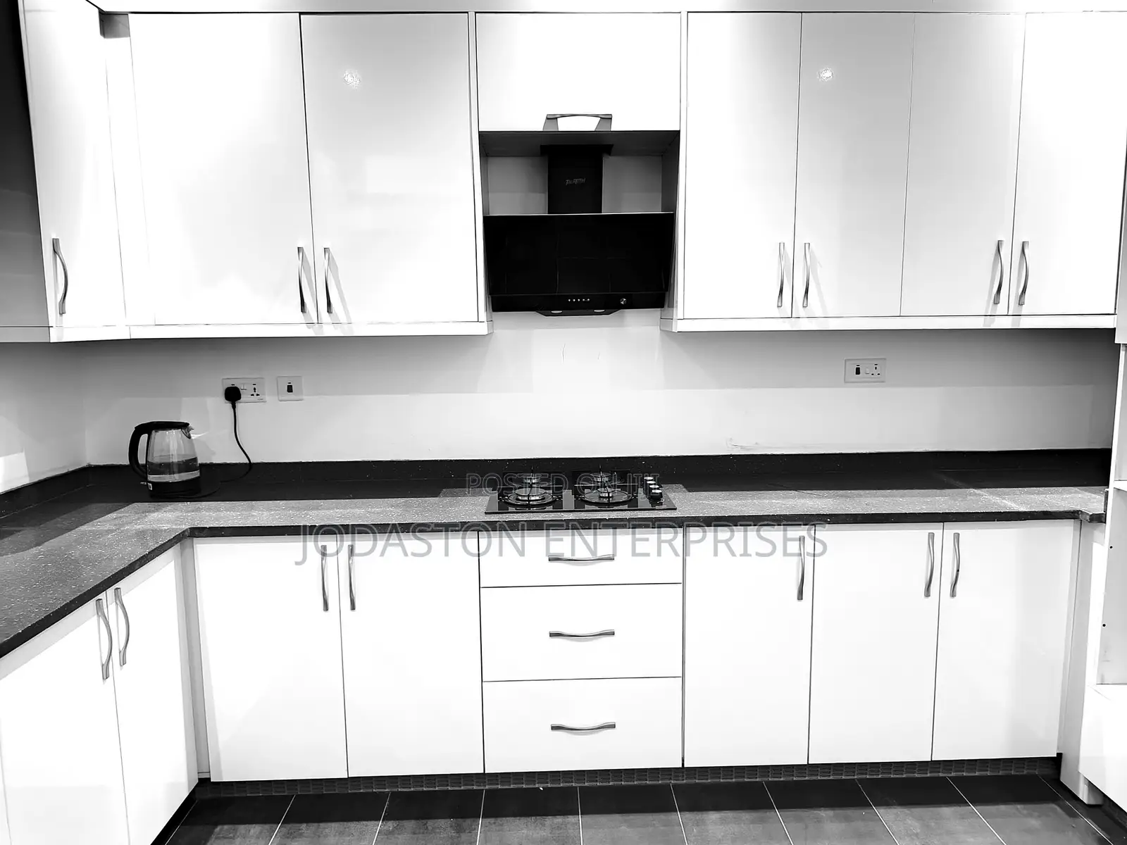 Executive Office Space for Rent in North Legon With Parking Spaces